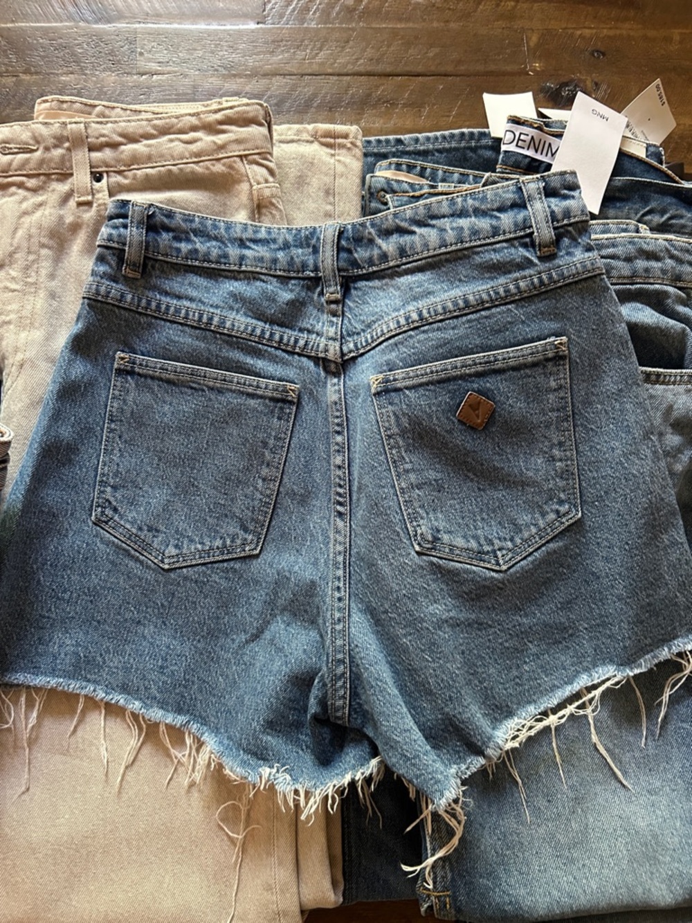 ABRAND Jean shorts